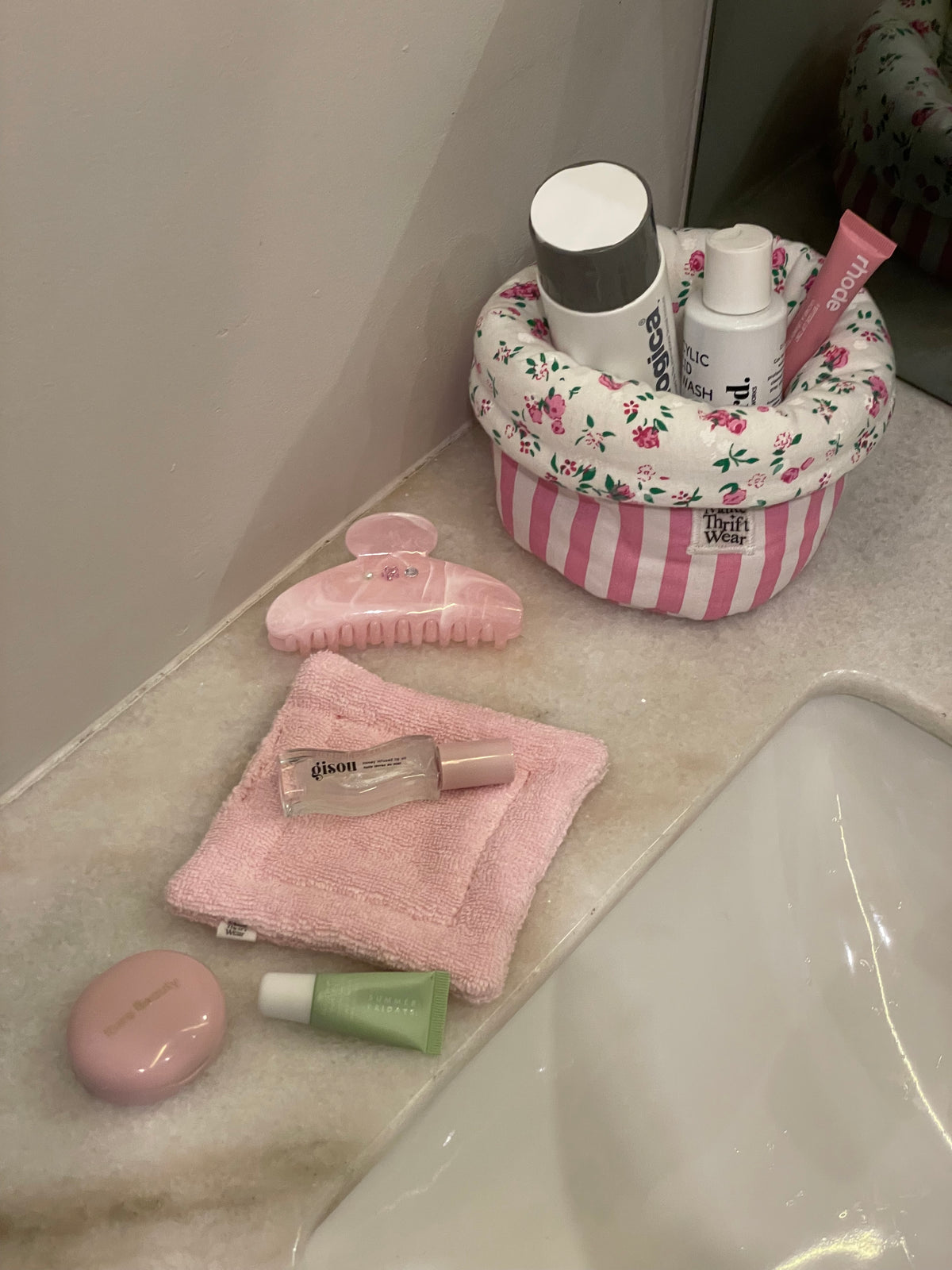 Vanity Buckets