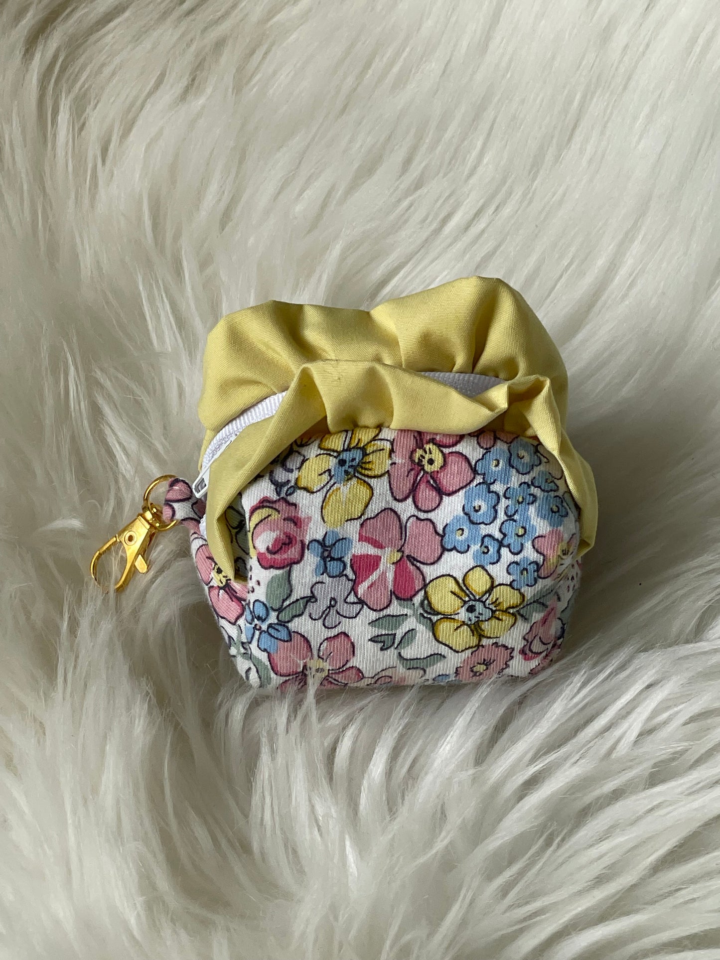 Mini Clip Bag